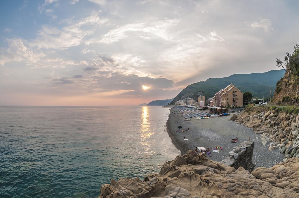 Residence Hotel Kriss Deiva Marina Dış mekan fotoğraf