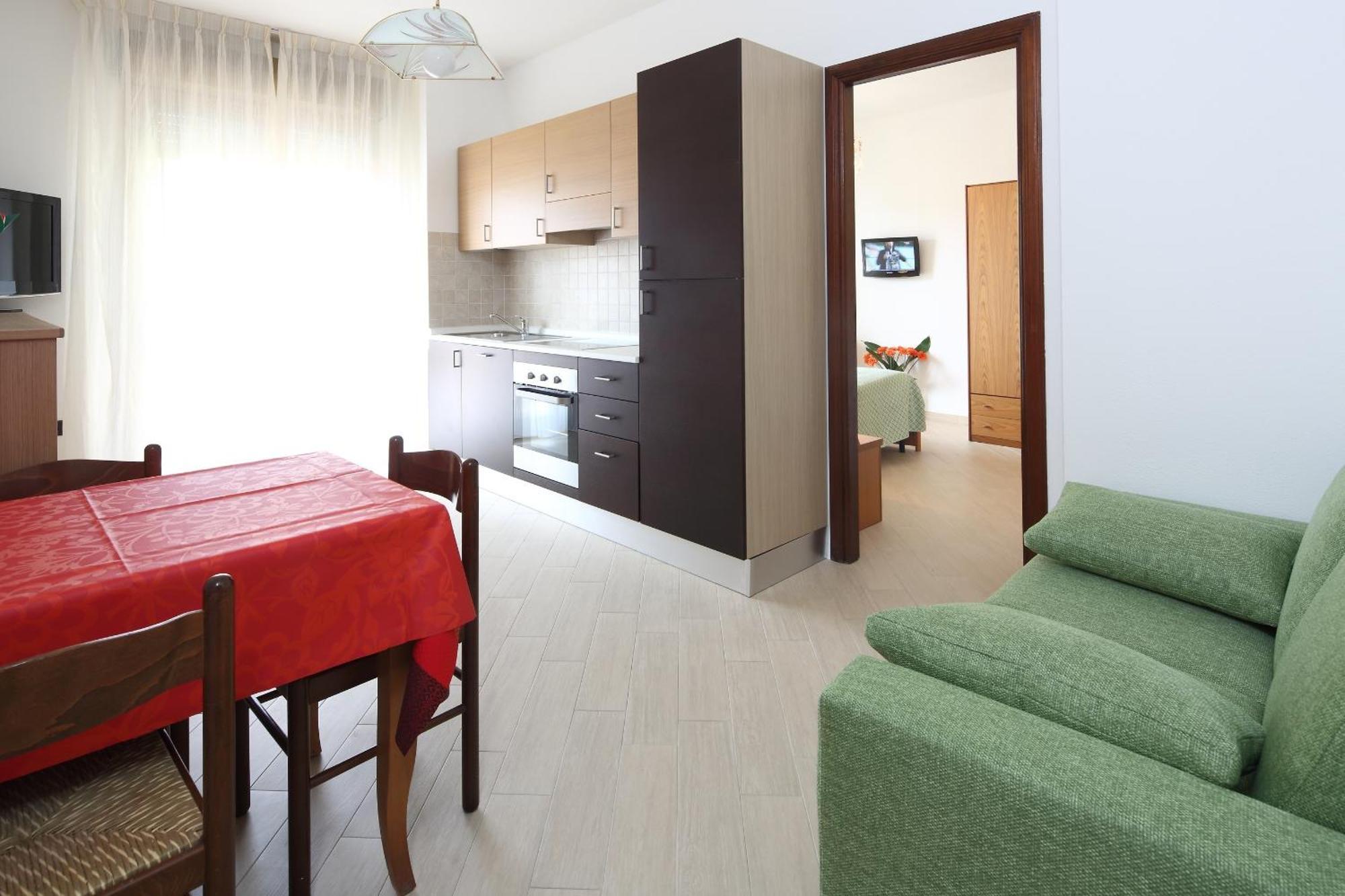 Residence Hotel Kriss Deiva Marina Dış mekan fotoğraf